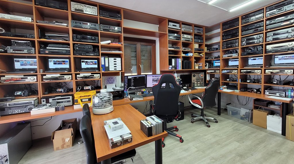 Pisarna Normstudio s sprejemom naročil